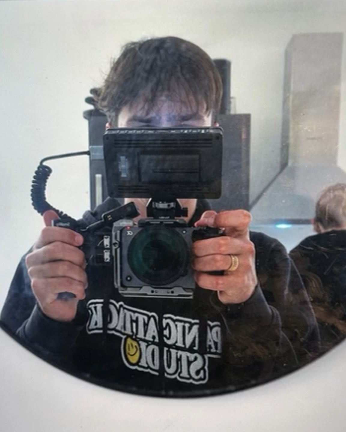 Tomz behind the camera